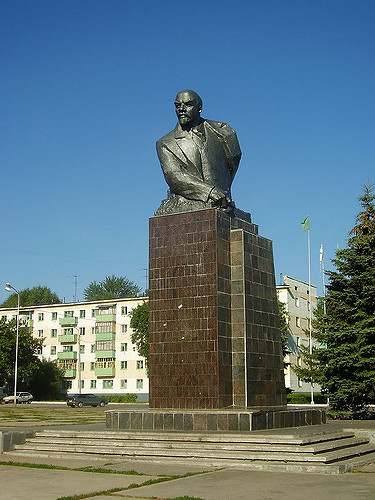 Памятник В.И. Ленину в Стерлитамаке