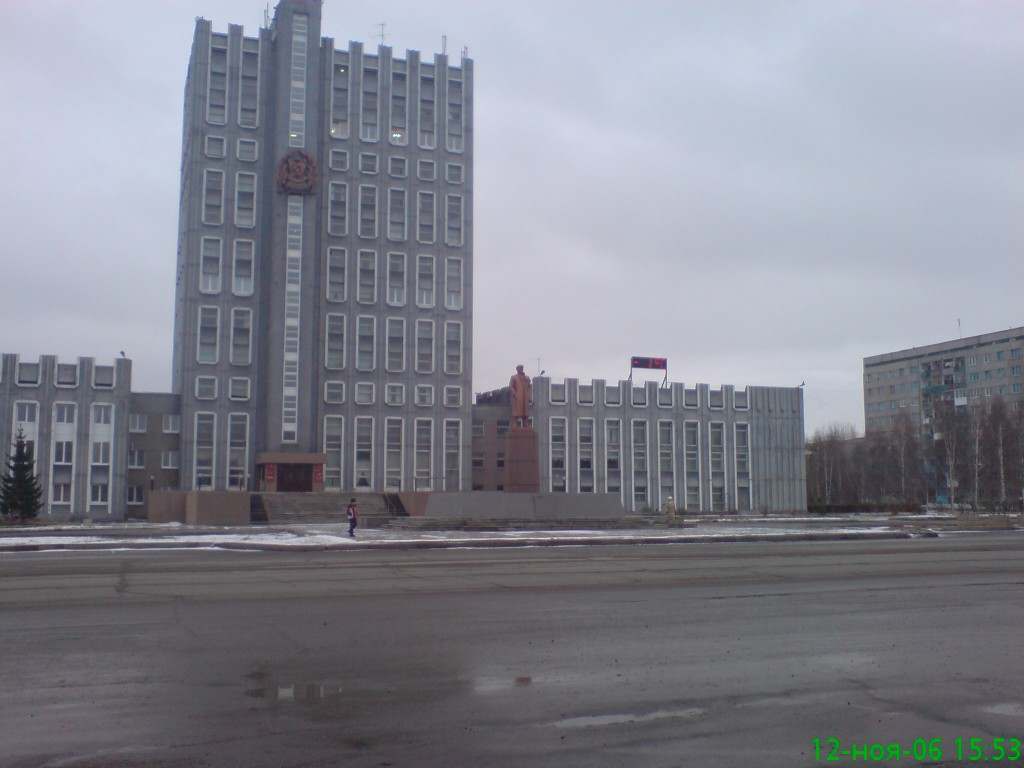 Центральная площадь города Ачинск в Красноярском крае