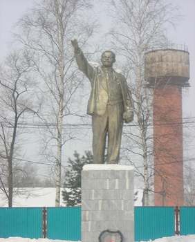 Памятник Ленину в Переяславке